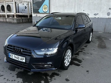 Авто Audi A4 2014 № 8575938