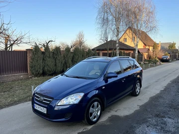 Авто KIA Cee X27 D 2009 № 8576074