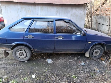 Авто ВАЗ 2109 2004 № 8576078