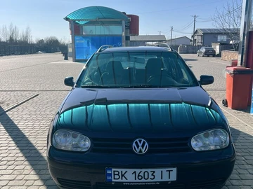 Авто Volkswagen Golf 2001 № 8576276