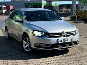 Авто Volkswagen Passat Sedan 2011 № 8576298