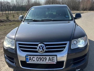 Авто Volkswagen Touareg 2007 № 8576300