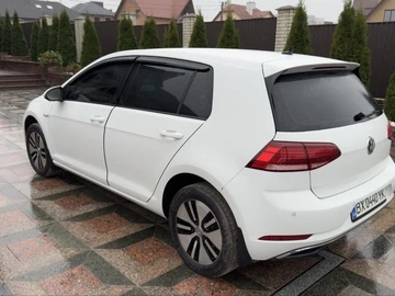 Авто Volkswagen Golf 2018 № 8576317