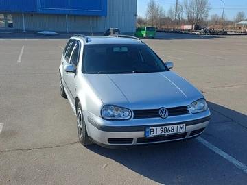 Авто Volkswagen Golf 2001 № 8576374