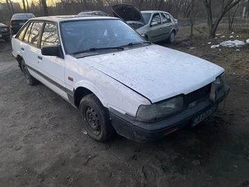 Авто Mazda 626 1988 № 8576497