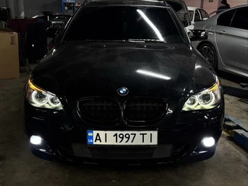 Авто BMW 5 Серия 2004 № 8576503