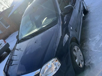 Авто Renault Logan 2010 № 8576505