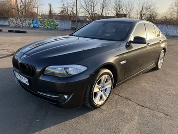 Авто BMW 5 Серия 2013 № 8576516