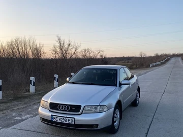 Авто Audi A4 2000 № 8576517