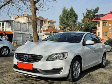 Авто Volvo V60 2014 № 8576528