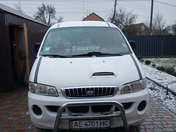Авто Hyundai H200 2005 № 8576537