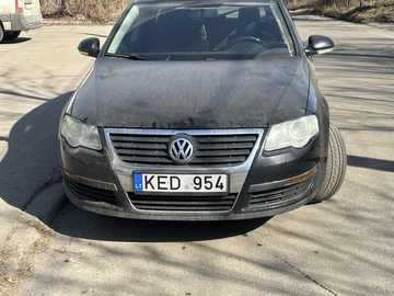 Авто Volkswagen Passat Variant 2006 № 8576568