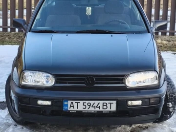 Авто Volkswagen Golf 1993 № 8576940