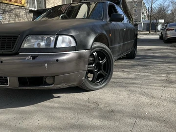 Авто Audi A8 1995 № 8576956