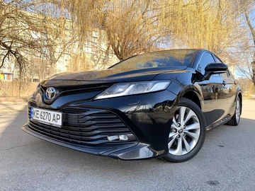 Авто Toyota Camry 2018 № 8576963
