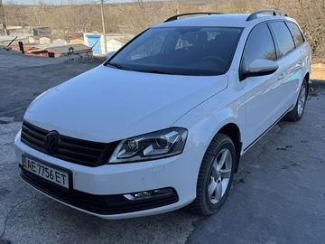 Авто Volkswagen Passat Variant 2012 № 8577211