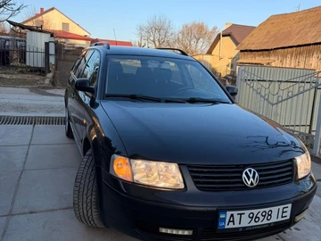Авто Volkswagen Passat Variant 2000 № 8577315
