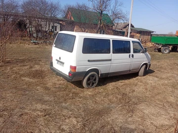Авто Volkswagen Transporter 1999 № 8577387