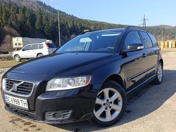 Авто Volvo V50 2008 № 8577561
