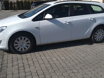 Авто Opel Astra 2015 № 8577593