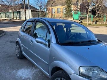 Авто Citroen C3 2004 № 8577772