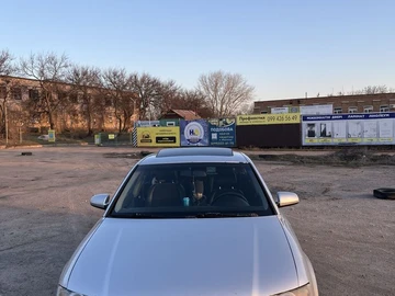 Авто Audi A4 2002 № 8577837
