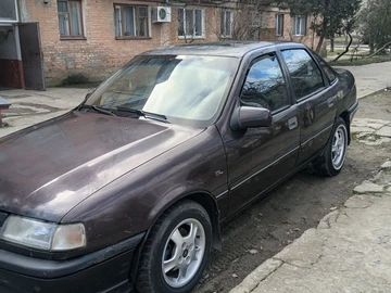 Авто Opel Vectra 1990 № 8577894