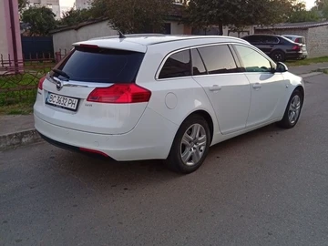 Авто Opel Insignia 2010 № 8577896