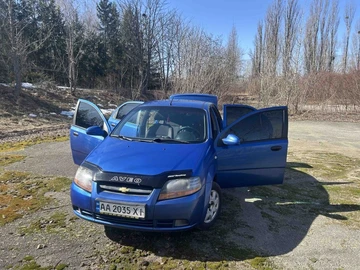 Авто Chevrolet Aveo 2005 № 8578087