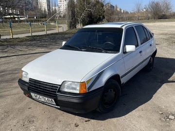 Авто Opel Kadett 1988 № 8578102
