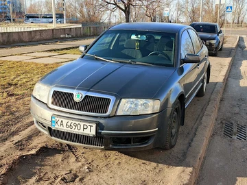 Авто Skoda Superb 2002 № 8578128