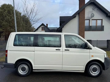 Авто Volkswagen Transporter 2007 № 8578173