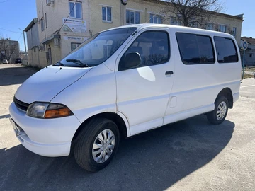 Авто Toyota Hiace 1997 № 8578208