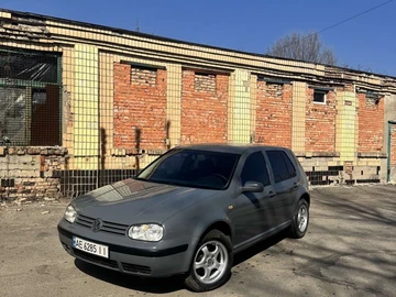 Авто Volkswagen Golf 1998 № 8578547