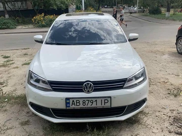 Авто Volkswagen Jetta 2012 № 8578990