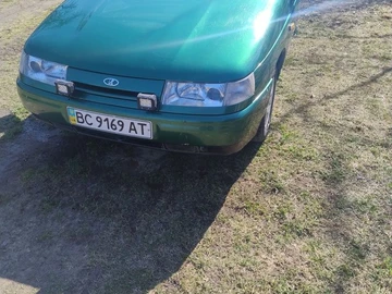 Авто ВАЗ 2110 2000 № 8579006