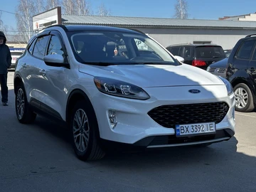 Авто Ford Escape 2022 № 8579046