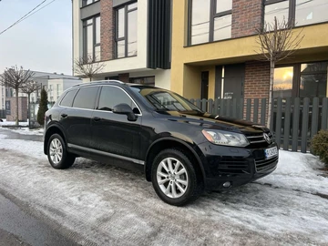 Авто Volkswagen Touareg 2012 № 8579330