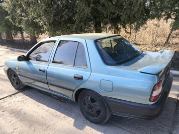 Авто Nissan Sunny 1995 № 8579345