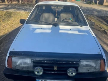 Авто ВАЗ 21099 1993 № 8579346