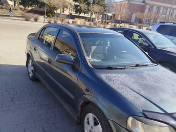 Авто Opel Astra 2004 № 8579357