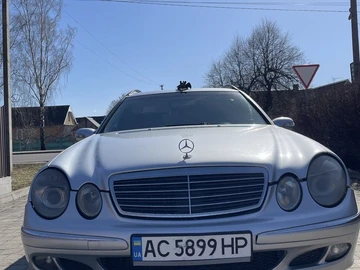 Авто Mercedes 220 2005 № 8579364