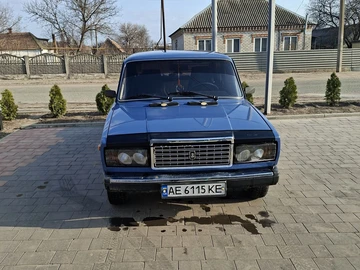 Авто ВАЗ 2107 1989 № 8579400