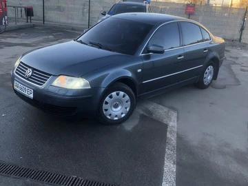 Авто Volkswagen Passat Sedan 2003 № 8579404