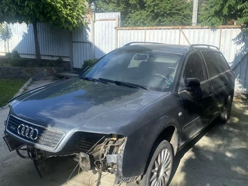 Авто Audi A6 2001 № 8579411