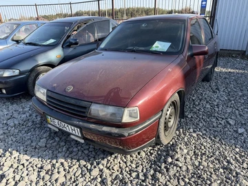 Авто Opel Vectra 1990 № 8579452