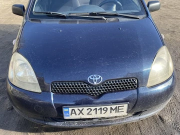 Авто Toyota Yaris 1999 № 8579477