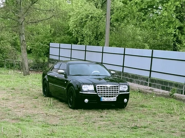 Авто Chrysler 300C 2006 № 8579766