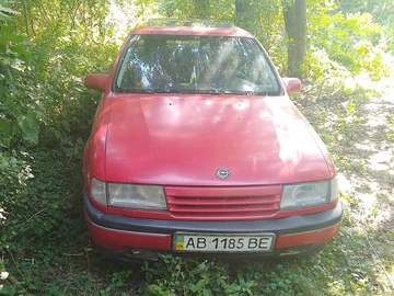 Авто Opel Vectra 1990 № 8579828