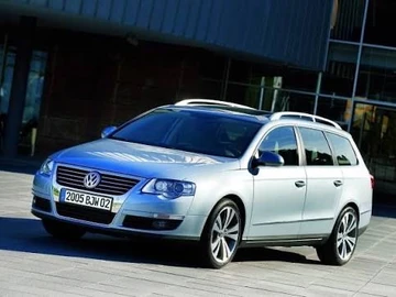 Авто Volkswagen Passat Variant 2006 № 8579843